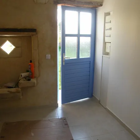 Holiday home Maison De Village En Bord De Oleron Saint-Just-Luzac