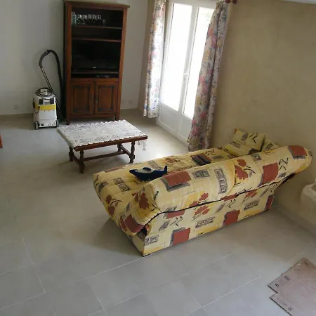 Holiday home Maison De Village En Bord De Oleron *