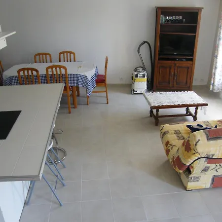 Holiday home Maison De Village En Bord De Oleron